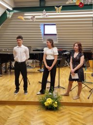 Zarja & Anneli & Gaber